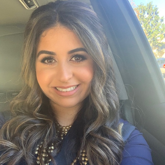 Meet your Posher, Elisheva - Picture 1 of 1